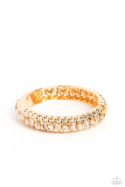 Paparazzi-Crafted Coals - Gold Bracelet