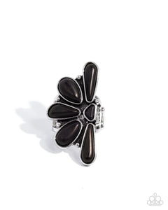 Paparazzi-Stony Spectacle  - Black Ring