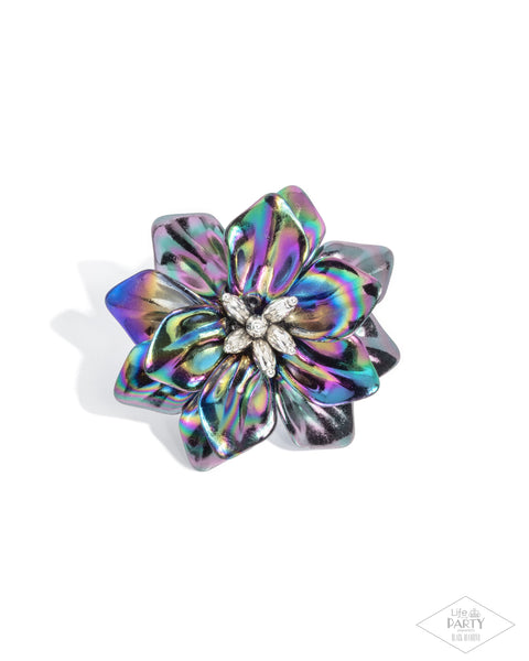 Paparazzi-Platonic Petals - Multi Ring