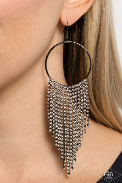 Paparazzi Streamlined Shimmer - Black Earring