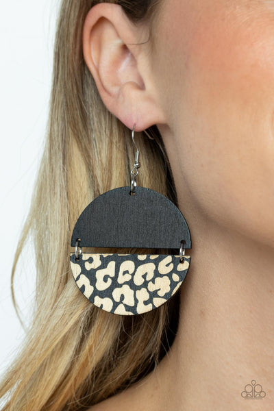 Paparazzi-Jungle Catwalk - Black Earring