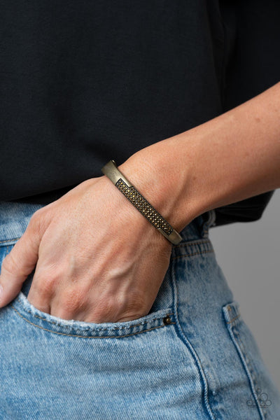 Paparazzi-Chart-Topping Twinkle - Brass Bracelet