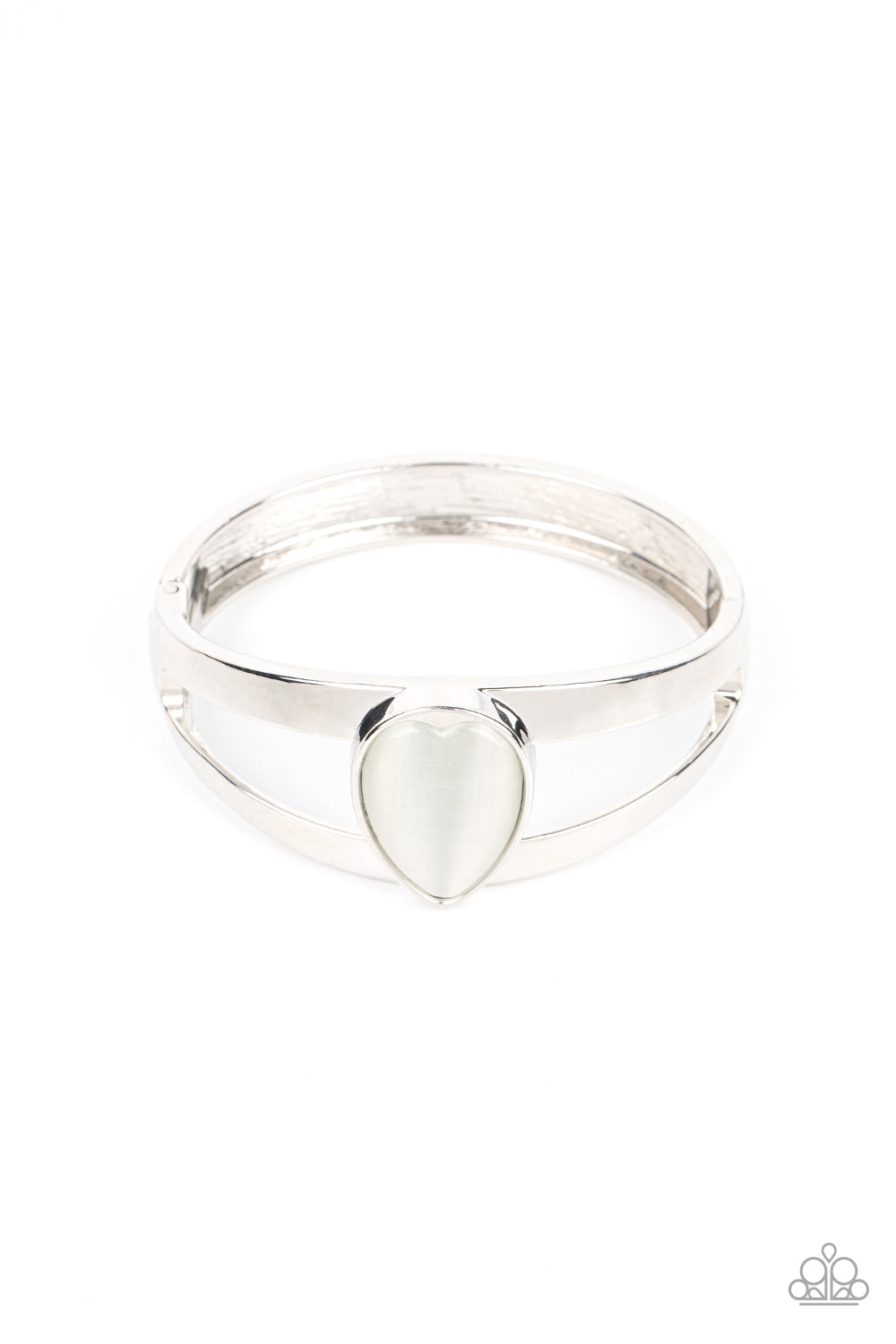 Paparazzi-Enhanced Enchantment - White Bracelet