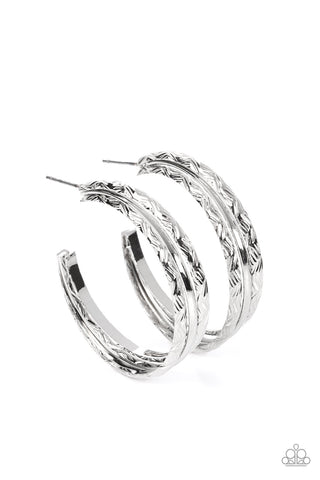 Paparazzi-CONTOUR de Force - Silver Earring