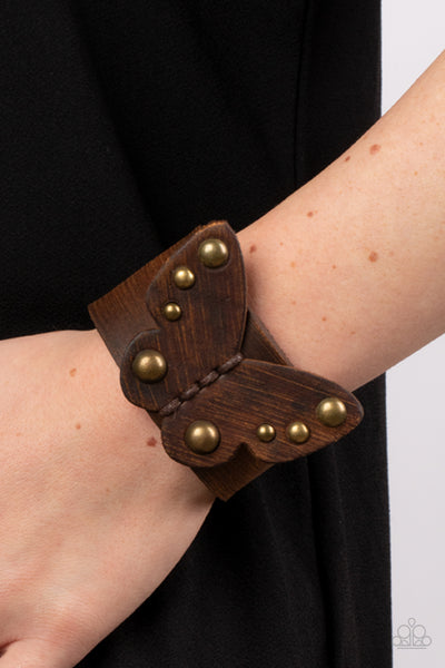 Paparazzi-Butterfly Farm - Brass Bracelet