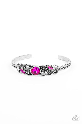Paparazzi-Vogue Vineyard - Pink Bracelet
