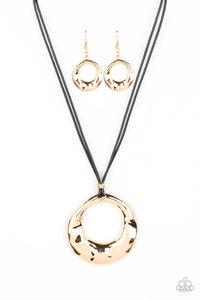 Paparazzi-Tectonic Treasure - Gold Necklace