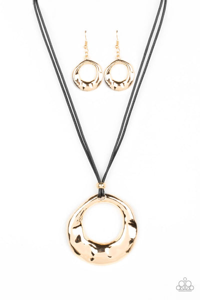 Paparazzi-Tectonic Treasure - Gold Necklace