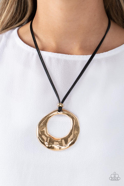 Paparazzi-Tectonic Treasure - Gold Necklace