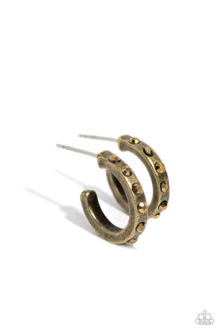 Paparazzi-Gallant Glitz - Brass Hoop