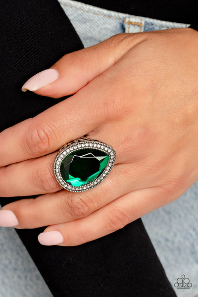 Paparazzi-Illuminated Icon - Green Ring