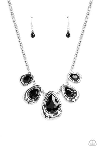 Paprazzi-Formally Forged - Black Necklace