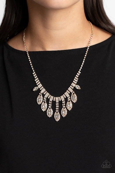 Paparazzi-REIGNING Romance - Gold Necklace