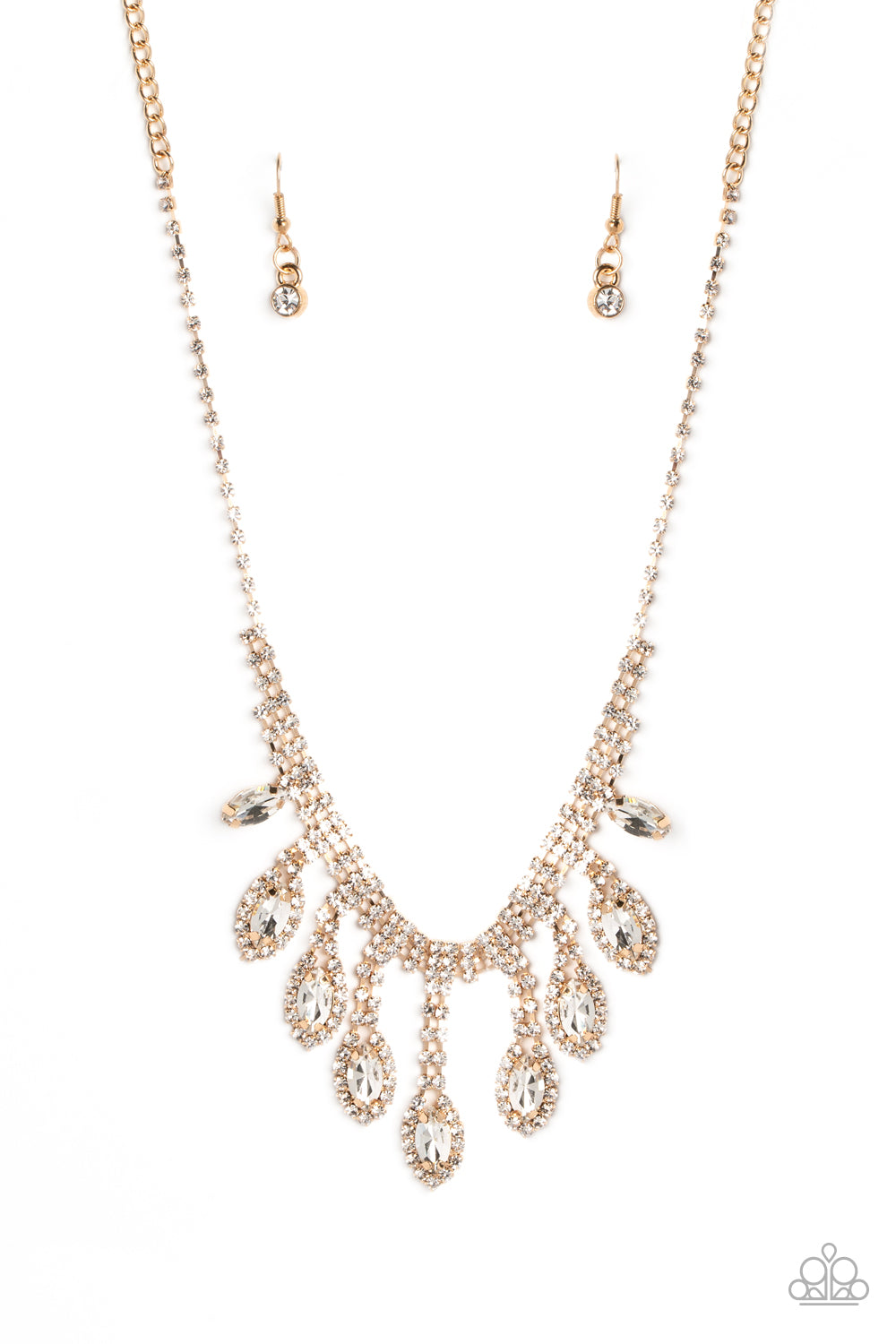 Paparazzi-REIGNING Romance - Gold Necklace