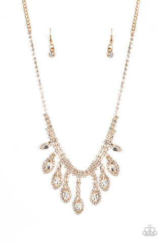 Paparazzi-REIGNING Romance - Gold Necklace