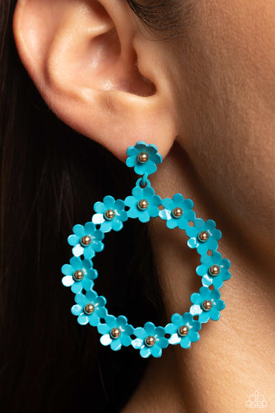 Paparazzi-Daisy Meadows - Blue Earring