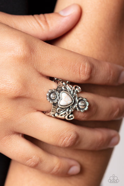 Paparazzi-Trailblazing Tribute - White Ring