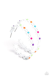 Paparazzi-Daisy Disposition - Multi Earring