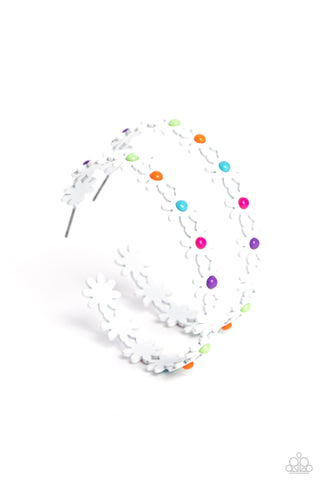 Paparazzi-Daisy Disposition - Multi Earring