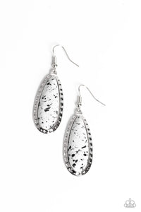 Paparazzi-TEARDROP-Dead Dynasty - White Earring