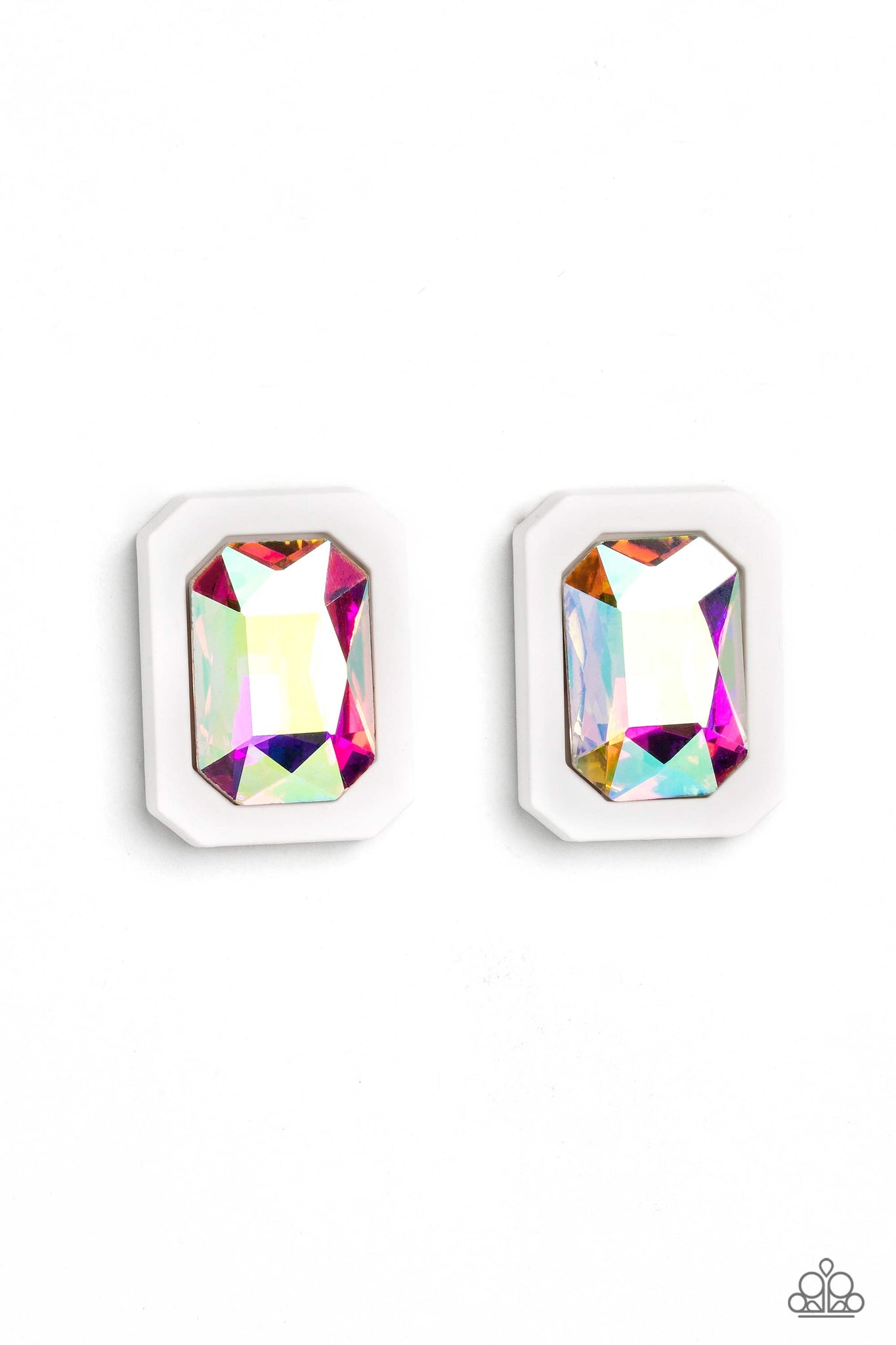 Paparazzi-Edgy Emeralds - Multi Earrings