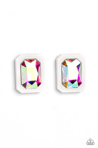 Paparazzi-Edgy Emeralds - Multi Earrings