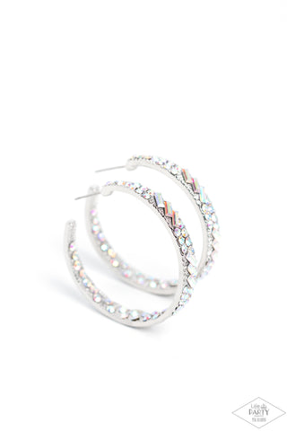 Paparazzi-GLITZY By Association - Multi Earring