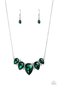 Paparazzi-Regally Refined - Green Necklace