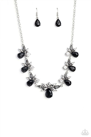 Paparazzi-Explosive Effulgence - Black Necklace