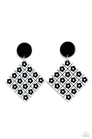 Paparazzi-Vintage Vaudeville - Black Earring