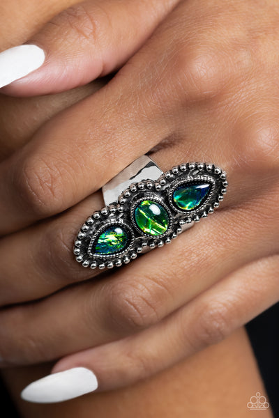 Paparazzi-Strut Your STUDS - Green Ring