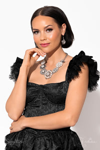 Paparazzi-The Raven Zi Necklace