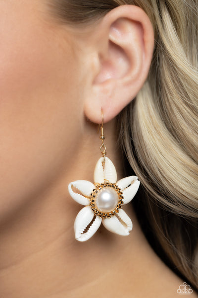 Paparazzi-Say SEAS - Gold Earring