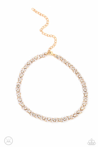 Paparazzi-Classy Couture - Gold Choker