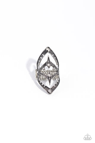 Paparazzi-Daring Diamonds - Silver Ring