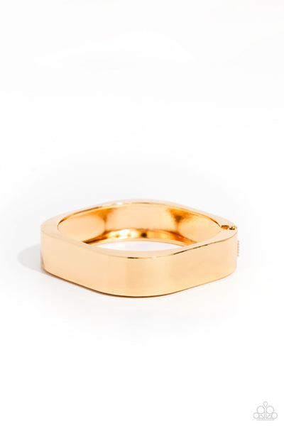 Paparazzi-Boss Babe Basic - Gold Bracelet