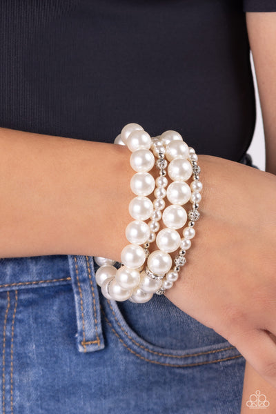 Paparazzi-Vastly Vintage - White Bracelet
