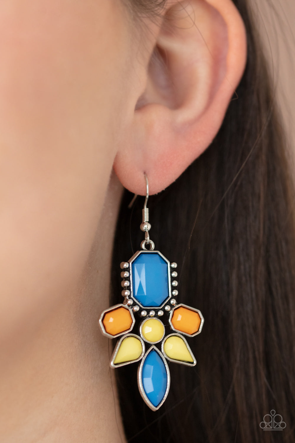 Vacay Vixen Earring