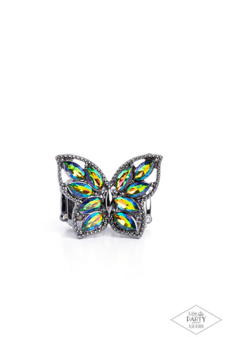 Paparazzi-Fluttering Fashionista - Multi Ring
