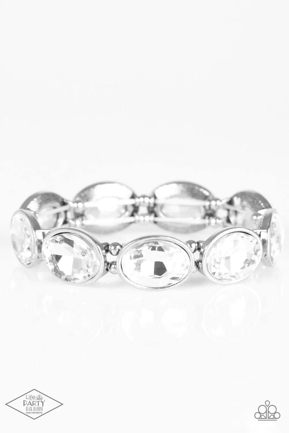 Paparazzi-DIVA In Disguise - White Bracelet