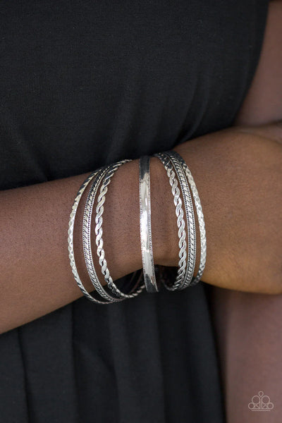 Paparazzi-Rattle and Roll - Silver Bracelet